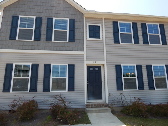131 Sunny Pt Lp