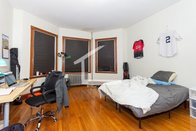 Photo - 3bed 2bath unit in Brookline