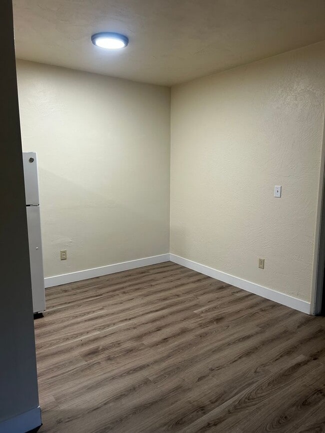 Photo - (949) Harrison Street Plex - 1 Bed / 1 Bat... Unit 07