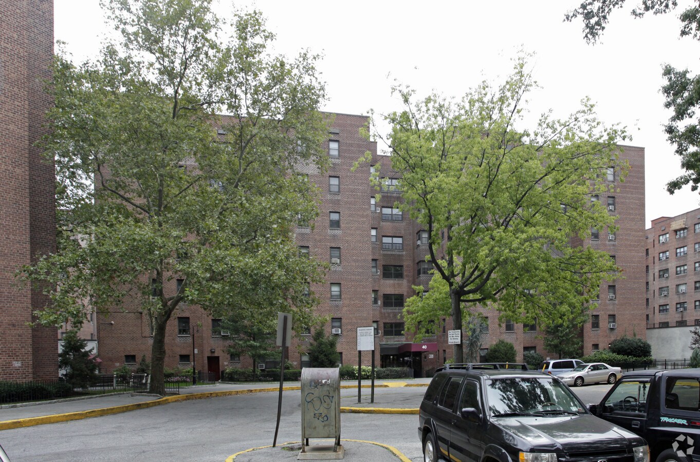 Photo - 30-40 Fleetwood Ave