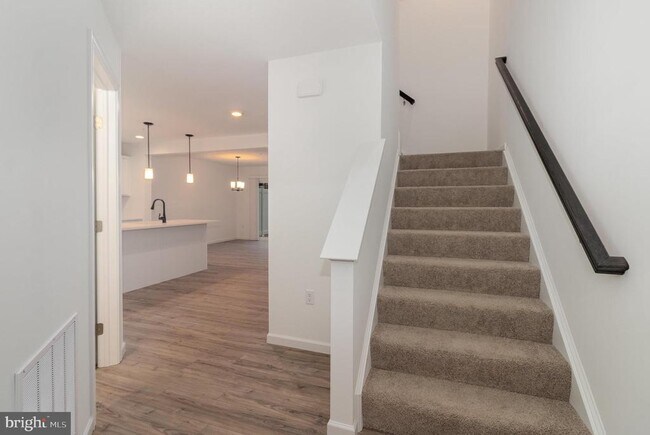 Photo - 104 Emma Cir