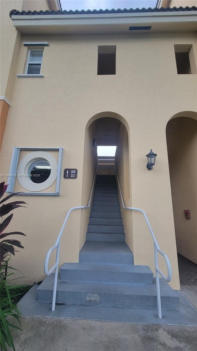 Photo - 10012 NW 7th St Unit 209