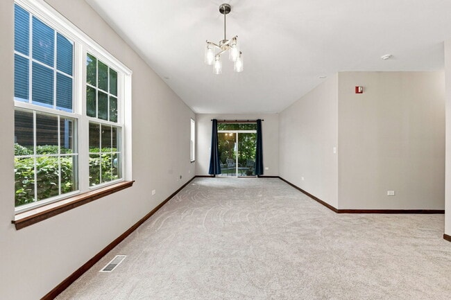Photo - 2532 Oneida Ln