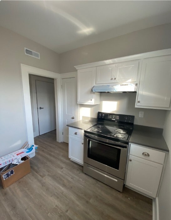 Photo - 731 South Grand Ave W