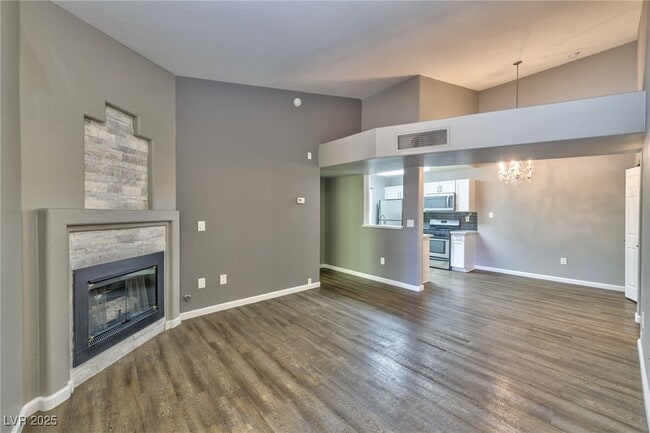 Photo - 2120 Ramrod Ave Unidad 1527