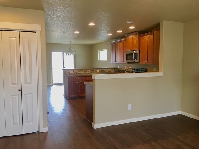 Photo - 606 NW 20th Ave