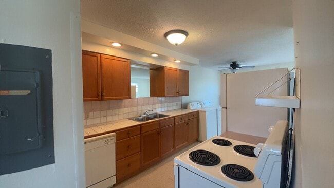 Photo - 769-773 NE Jackson St Unidad 769 NE Jackson St