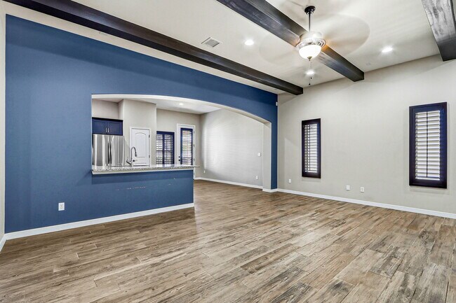 Photo - 782 Lemington St