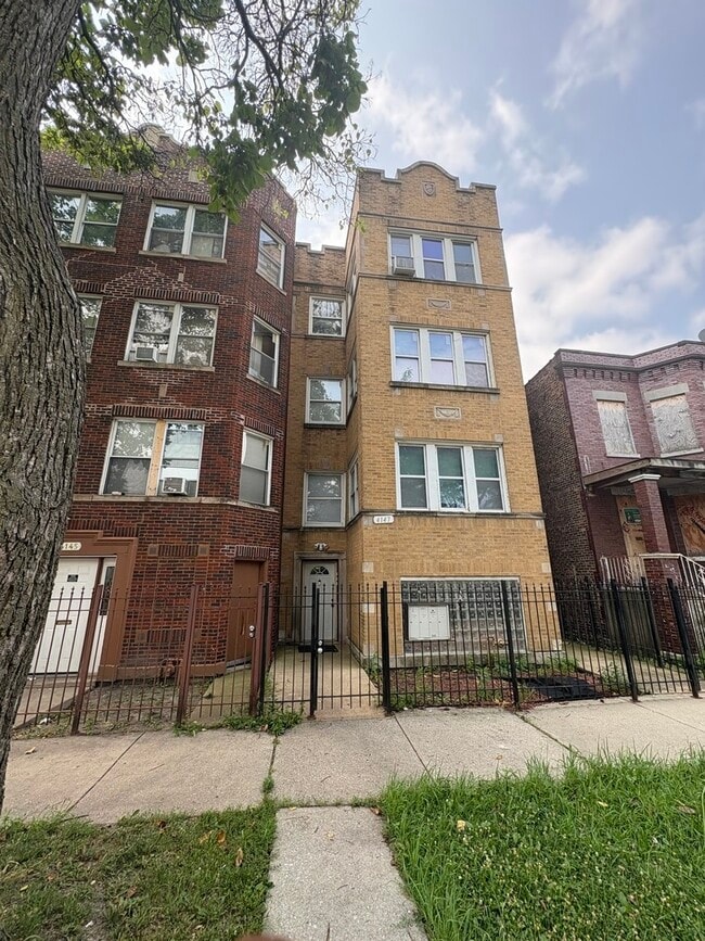 Photo - 4147 W Arthington St Unidad 1