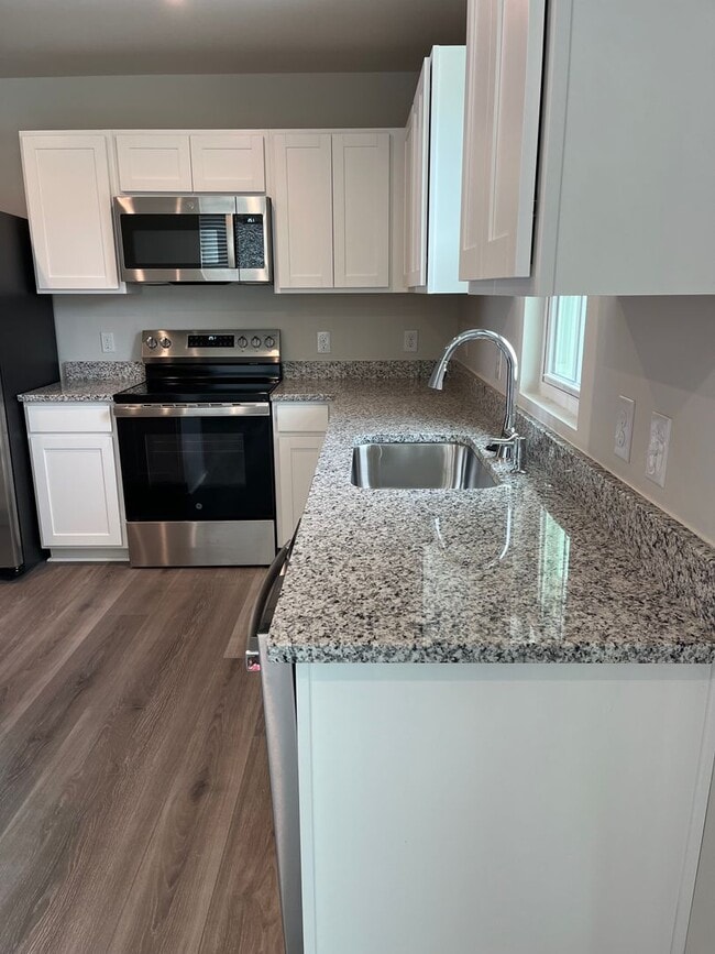 Photo - Brand New Townhome