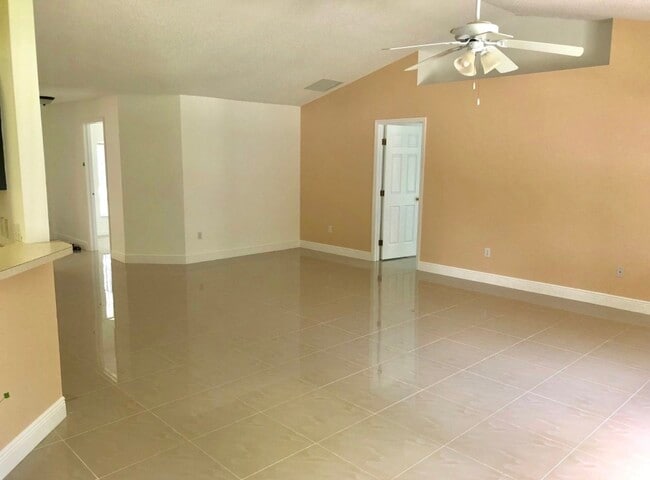 Photo - 1241 SW Melrose Ave