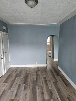 Photo - 2415 W Grand St