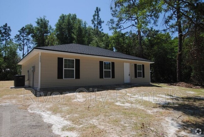 Building Photo - 5625 Overlook Dr E Rental