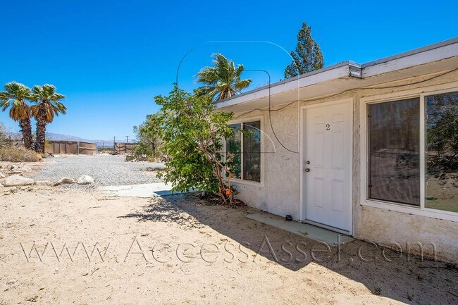 Photo - 64628 16th Ave