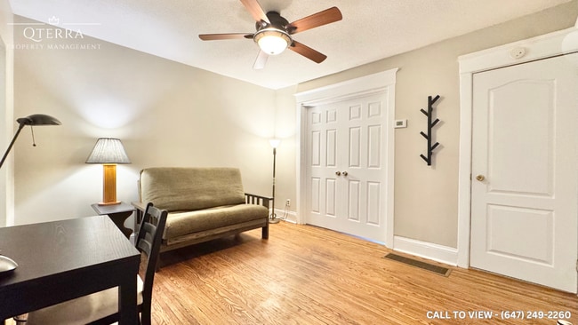 Photo - 282A Brock Av