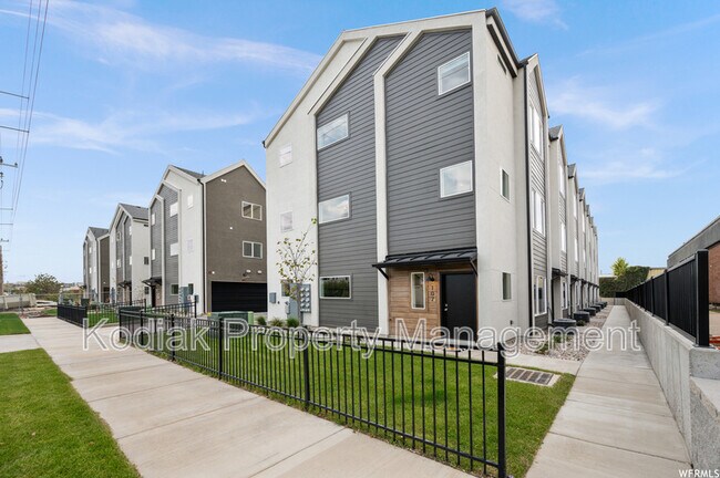 Building Photo - 765 N 400 W Rental