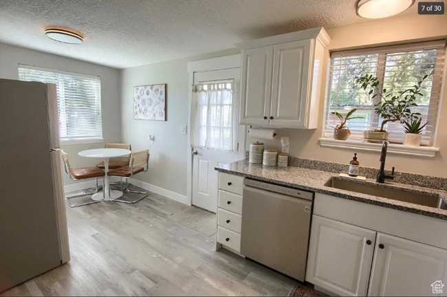 Building Photo - 2672 W 5750 S