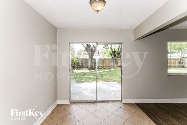 Photo - 515 Land Grant Dr