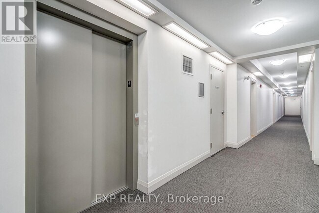 Photo - 80 Shipway Ave Unité 401