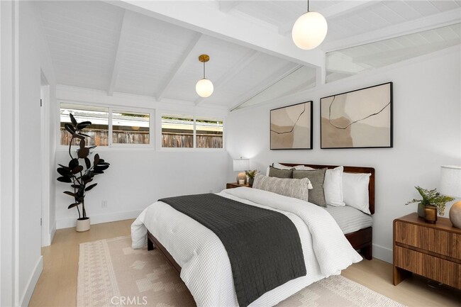 Photo - 3103 Shipway Ave