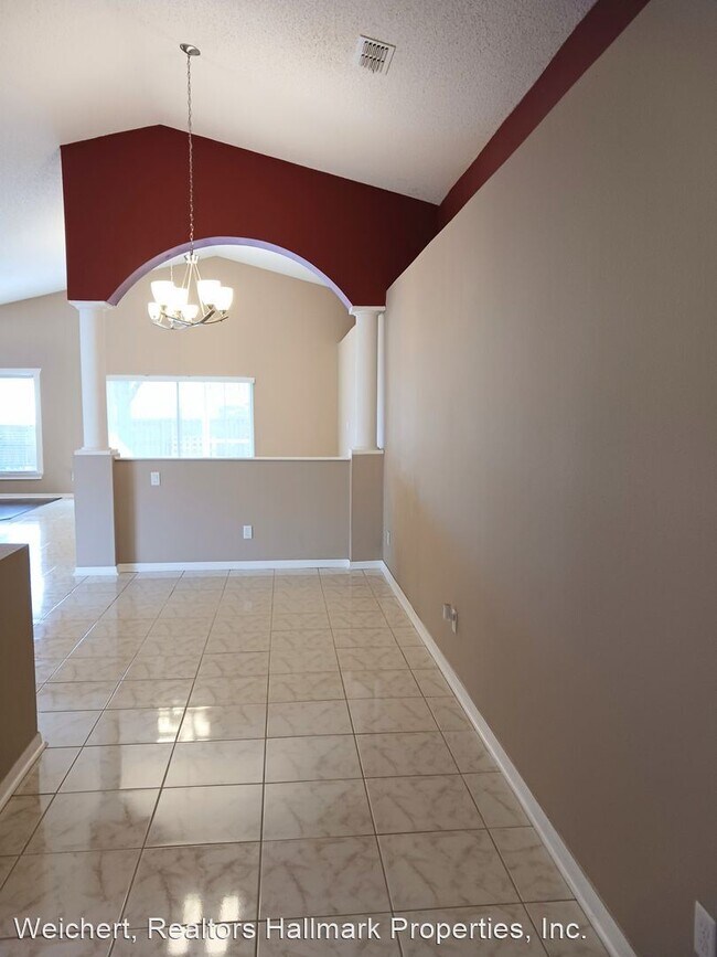 Photo - 3 br, 2 bath House - 4162 Waltham Forest Dr