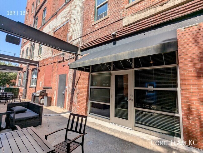 Photo - 204 Walnut St Unit 103