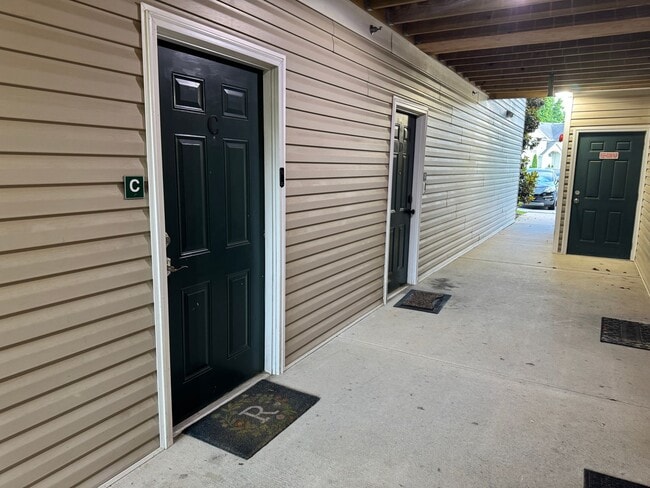 Photo - Beautiful, Conveninetly located First Floor Condo