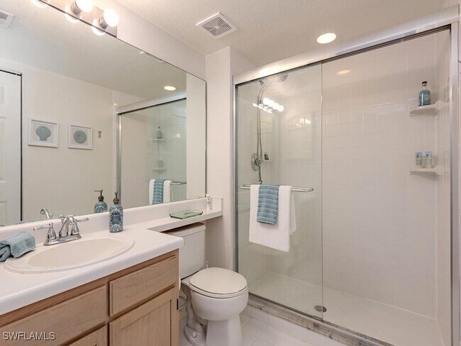 Photo - 4670 St Croix Ln Unit 631