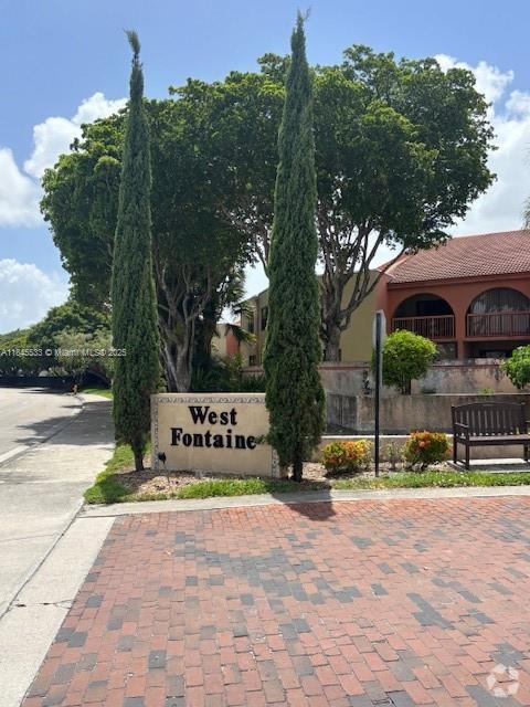 Building Photo - 10255 NW 9th St Cir Unit 501-7 Rental