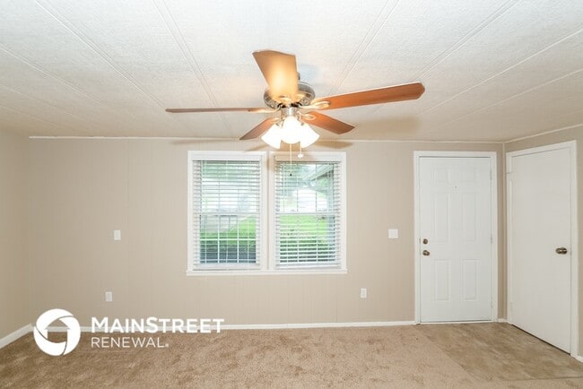 Photo - 1101 W Adrian Cir SW