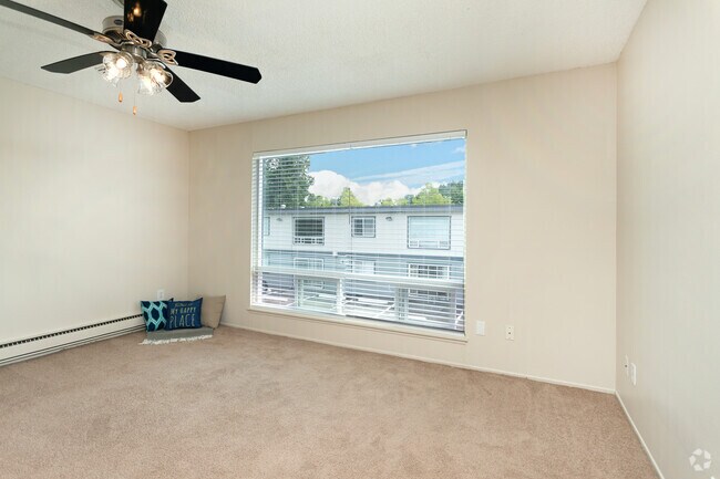 Studio - 450SF