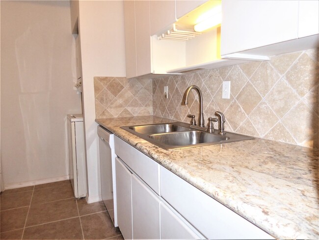 Photo - 9707 Richmond Ave Unit 67