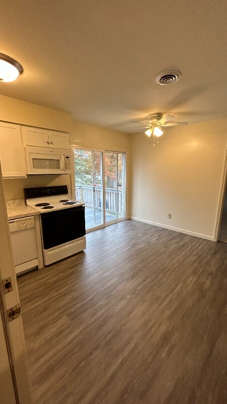 Photo - 3729 Carman Rd