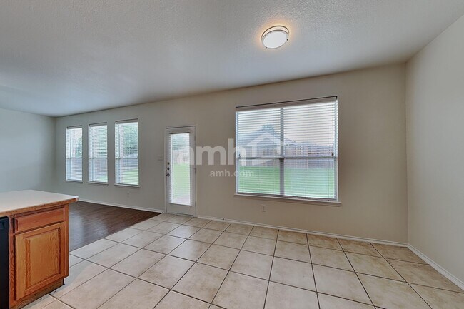 Photo - 4408 Sycamore Rd