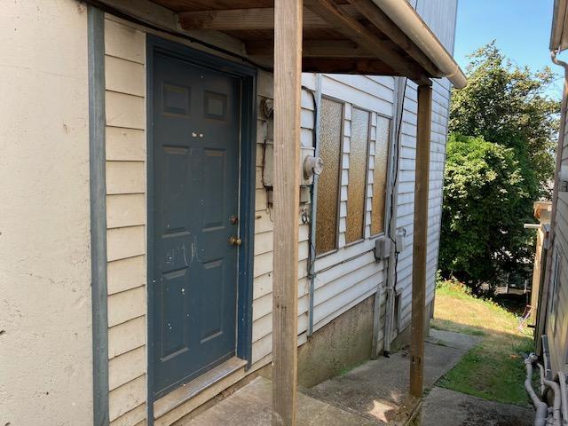 Photo - 2082 Monroe Ave