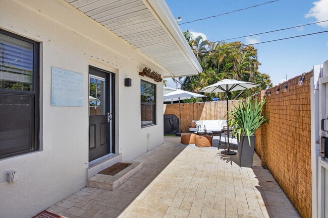 Photo - 1501 NE 7th Ave