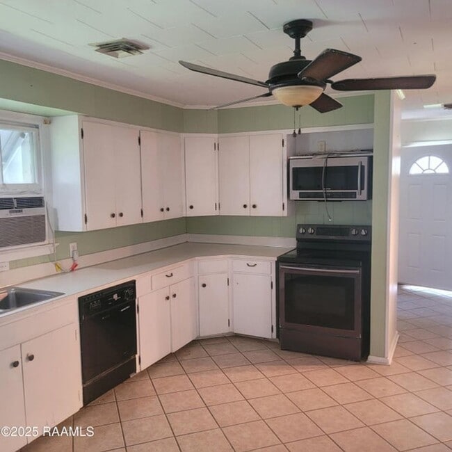 Photo - Opelousas: 3 Bed, 2 Bath Home – Section 8 Accepted