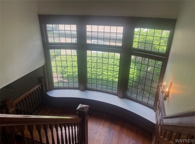 Photo - 109 Linwood Ave