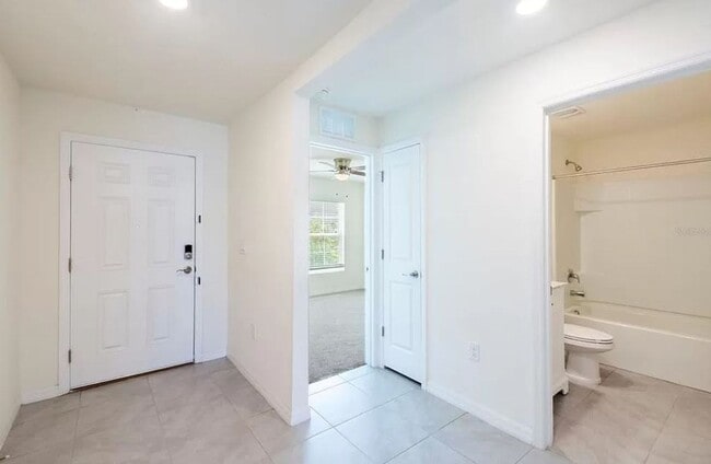 Photo - 16709 Parker River St