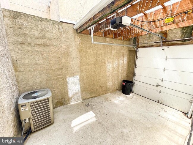Photo - 516 Carpenter St