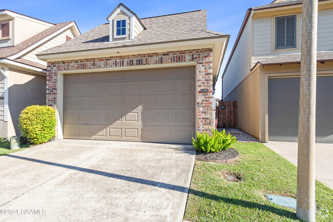 Building Photo - 102 Treasure Cove Rental