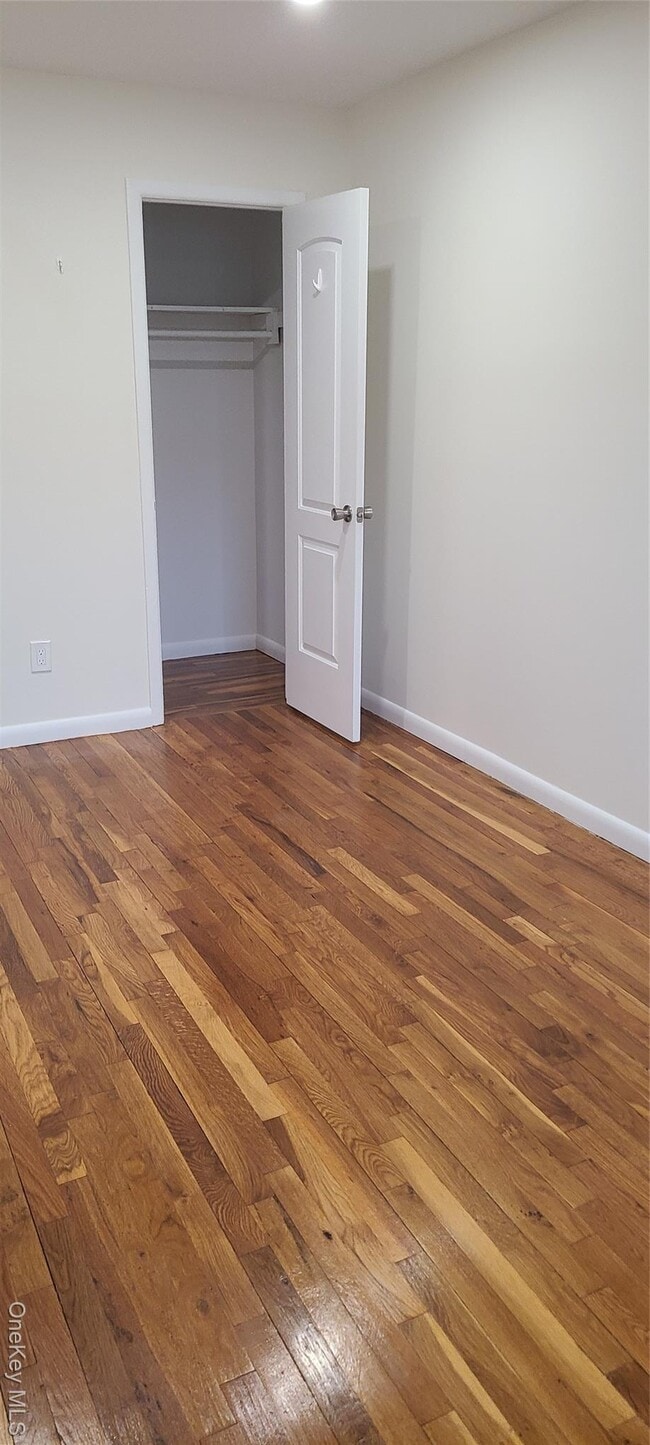 Photo - 61-25-61218 218th St