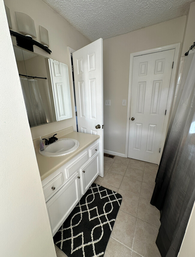 Room in Townhome on Mill Stone Dr