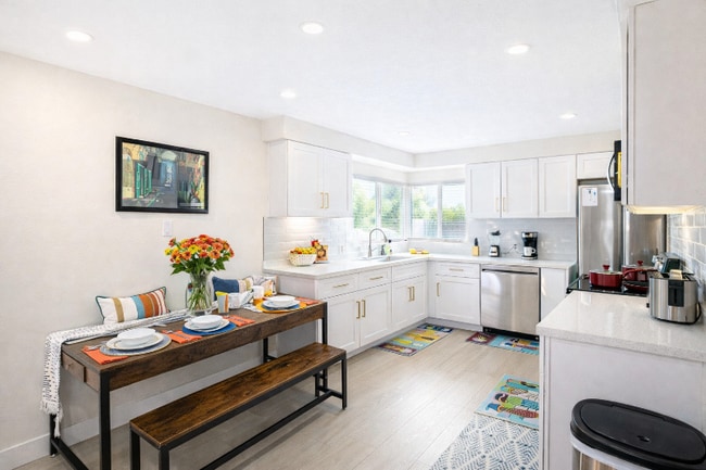 Photo - 5827 W Vista Ave