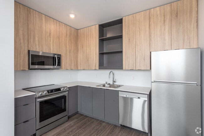 Studio - 385SF