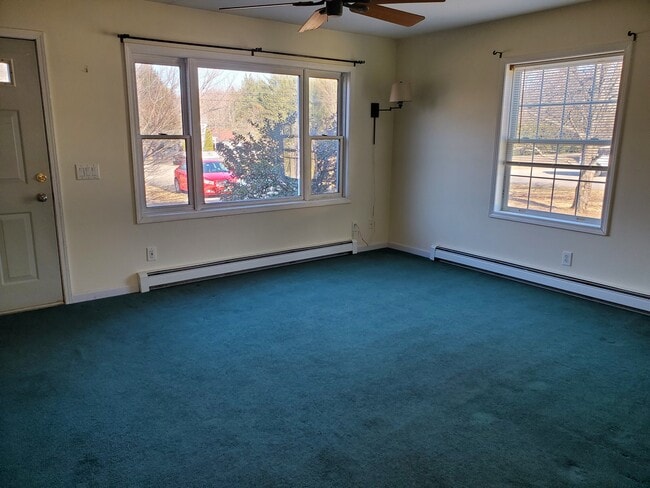 Photo - 951 Salmon Falls Rd