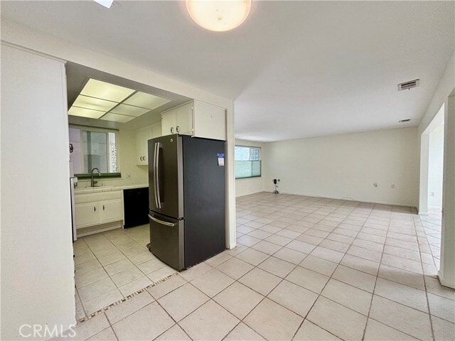 Photo - 502 Avenida Sevilla