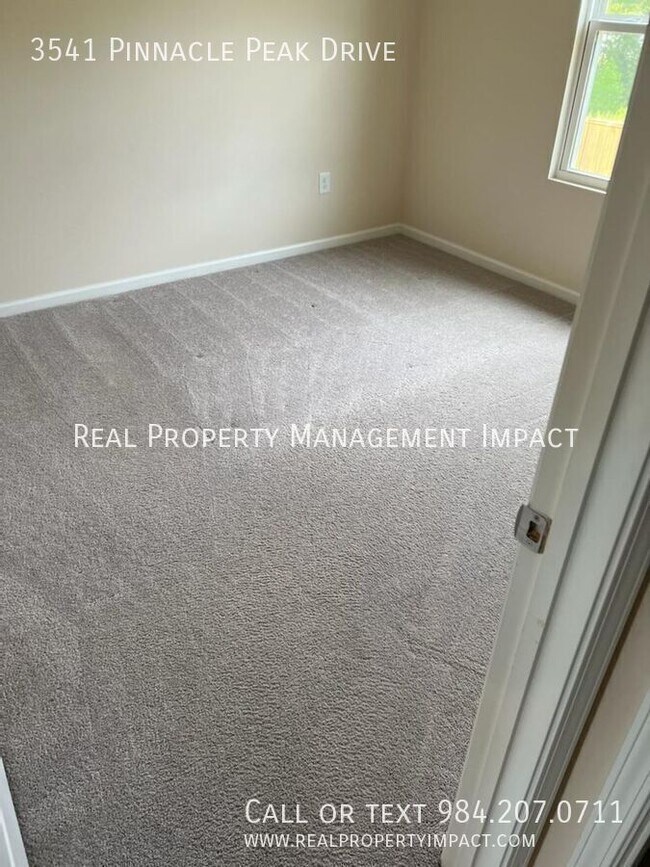 Photo - 3541 Pinnacle Peak Dr