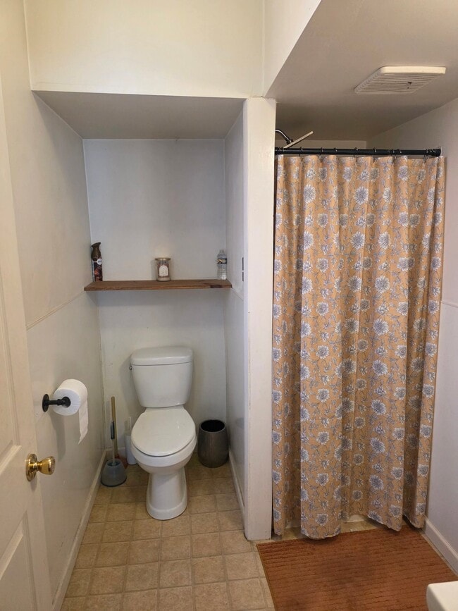 Photo - 546 N 3rd St