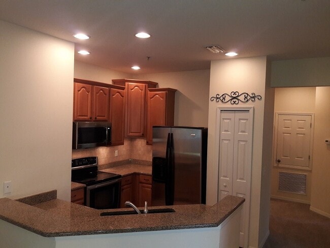 Photo - Annual unfurnished-3 bedroom, 2 bath condo with garage in gated community!
